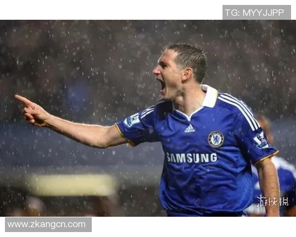 莱奥的成长之路：从青涩少年到足球巨星的奋斗历程