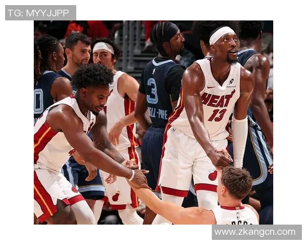 雄鹿与热火激战正酣现场直播全程回顾与精彩瞬间分析