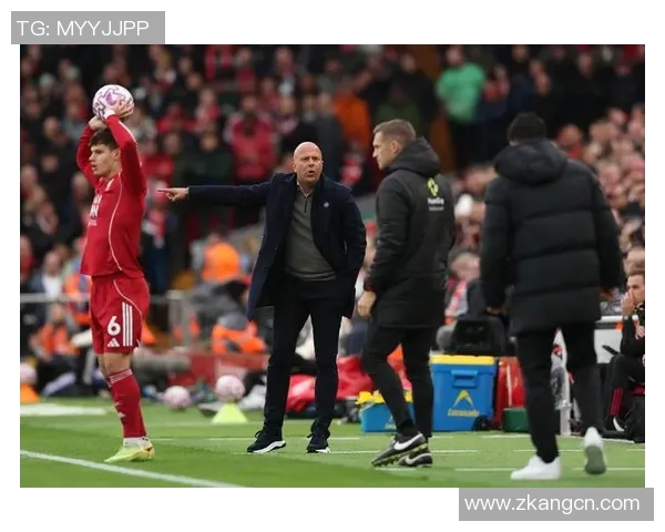 曼联与米兰历史交锋比分回顾及精彩瞬间分析 曼联与米兰历史交锋比分回顾及精彩瞬间分析