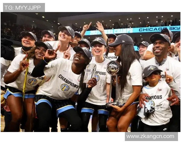 芝加哥天空女篮对阵亚特兰大梦队的精彩对决分析与赛前展望 芝加哥天空女篮对阵亚特兰大梦队的精彩对决分析与赛前展望