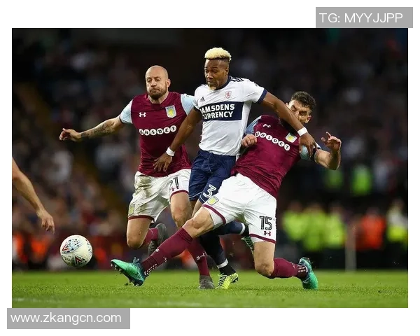 哈德斯菲尔德与雷丁的精彩对决揭示英冠联赛新动态 哈德斯菲尔德与雷丁的精彩对决揭示英冠联赛新动态