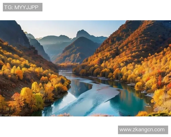 山神的巍峨与湘南海的波澜交织出一曲自然的交响乐